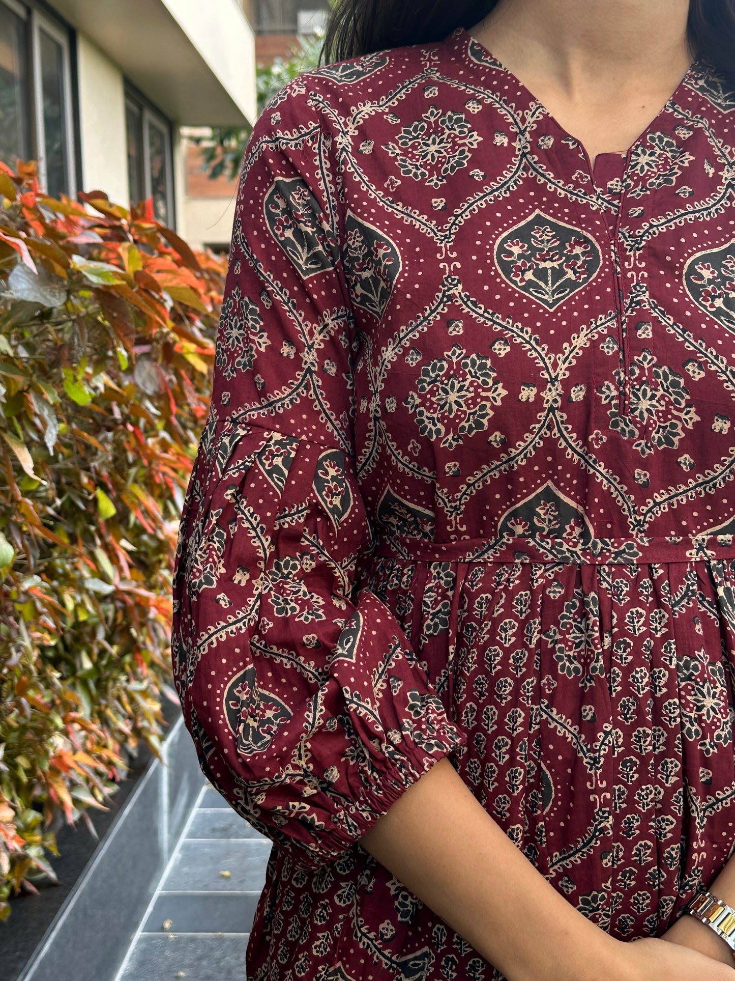 Crimson Charm MIDI Dress