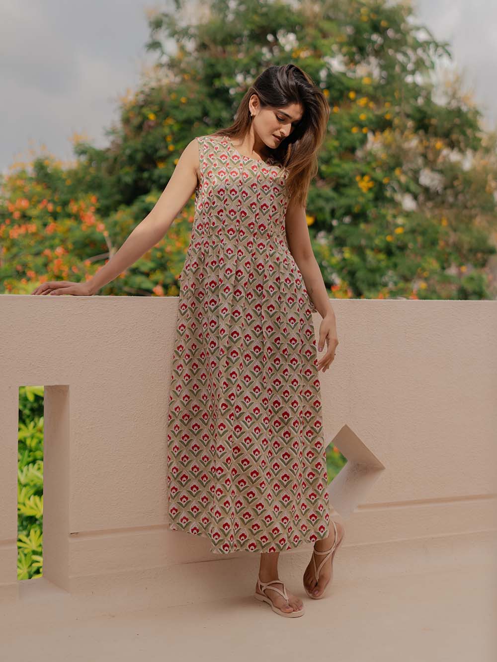 Mia Block Printed Sleeveless Midi Dress