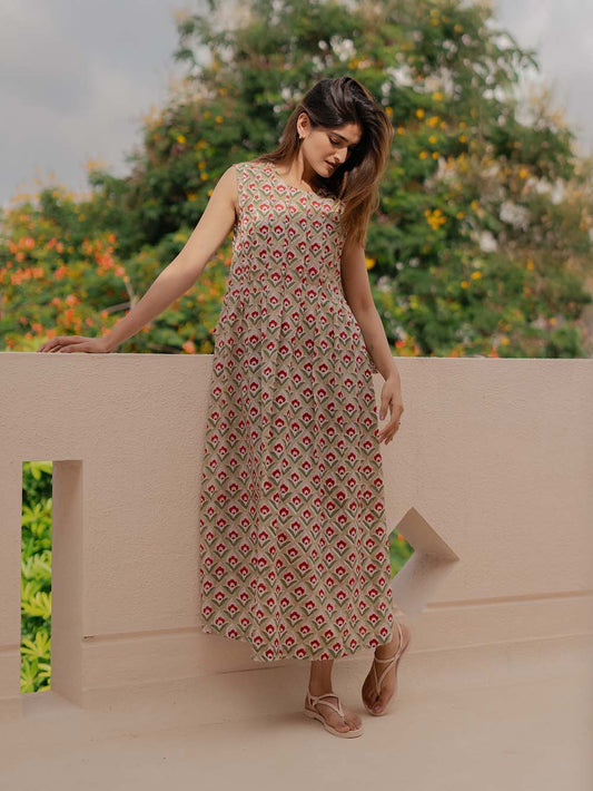 Mia Block Printed Sleeveless Midi Dress