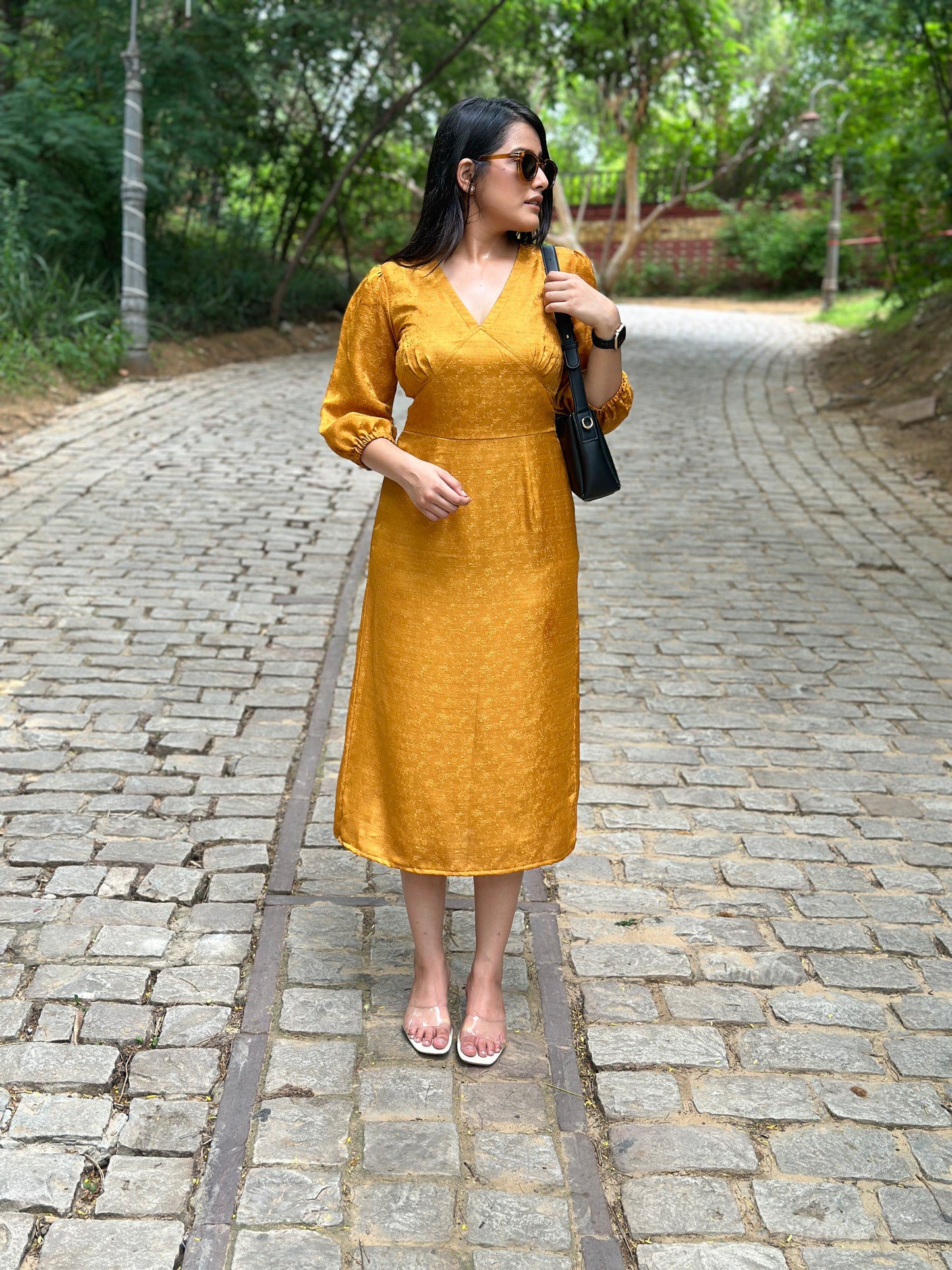Jacquard Body Fit Midi Dress